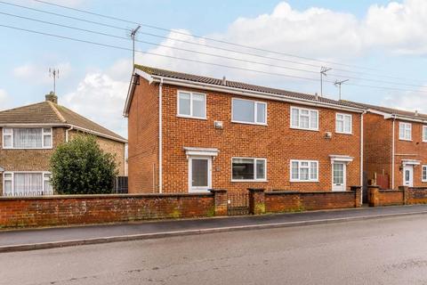2 bedroom semi-detached house for sale, Hawthorn Bank, Spalding