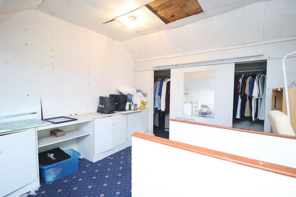 Roof Room