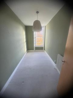 undefined, Cliff Road,  Camden, NW1
