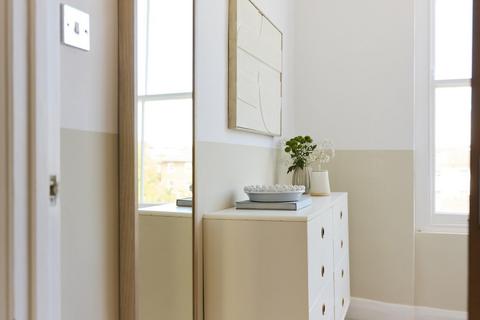 2 bedroom flat to rent, Cliff Road,  Camden, NW1