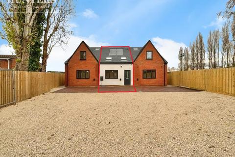 2 bedroom bungalow for sale, Broom Close