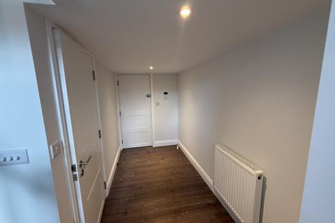 Studio to rent, 36-38 Friern Barnet Road, London N11