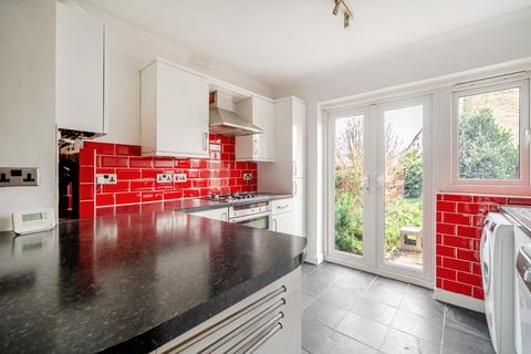 undefined, Boundary Road, Colliers Wood, London, SW19