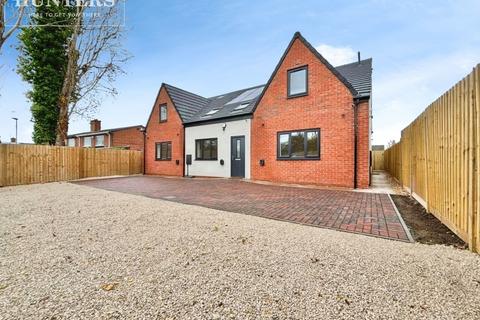 3 bedroom bungalow for sale, Broom Close