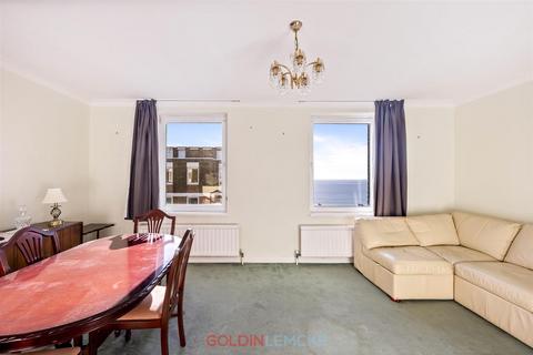 2 bedroom flat for sale, Ashley Court, Grand Avenue, Hove