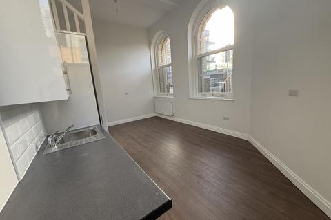 Studio to rent, 36-38 Friern Barnet Road, London N11