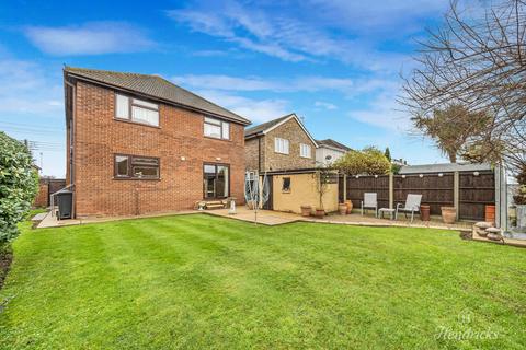undefined, Golden Cross Road, Rochford, SS4 3