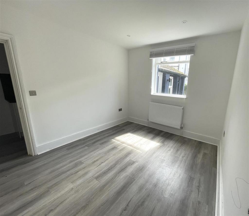 Bedroom.jpg
