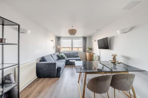 1 bedroom apartment for sale, Flint Close, London