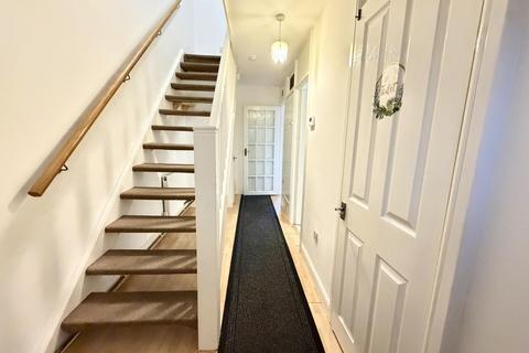 3 bedroom house to rent, Milwards, Harlow