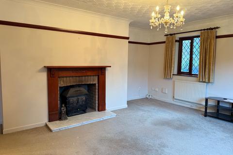 4 bedroom detached bungalow to rent, Heol Y Foel, Foelgastell SA14