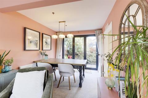 5 bedroom detached house for sale, Walsingham Road, Woodthorpe NG5