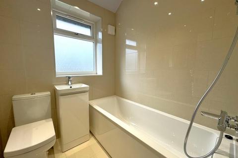 undefined, Fenton Avenue, Staines TW18