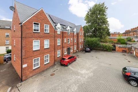 undefined, Middleton Road, Banbury, Oxfordshire, OX16 3QR
