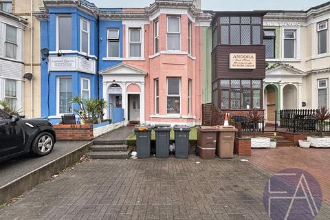 undefined, Bath Street, Southport PR9