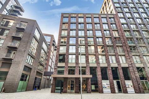 2 bedroom flat to rent, Capital Building, Embassy Gardens, Nine Elms, London, SW11