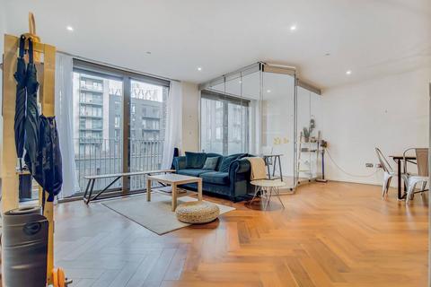 2 bedroom flat to rent, Capital Building, Embassy Gardens, Nine Elms, London, SW11