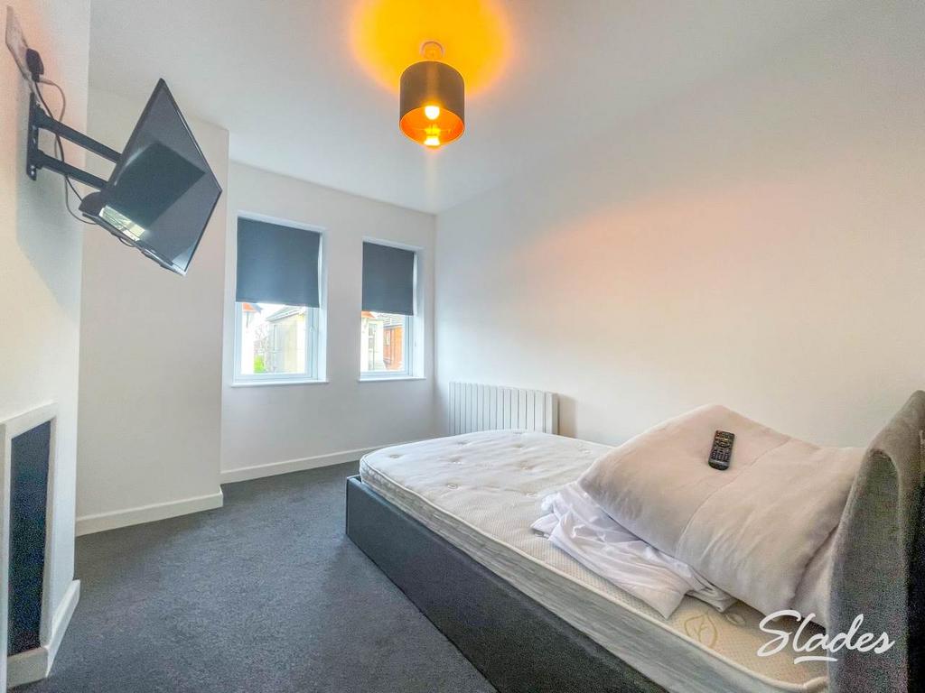 Flat 5