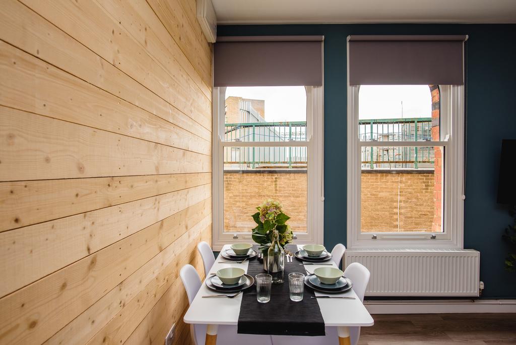 Flat C Lounge 6.jpg