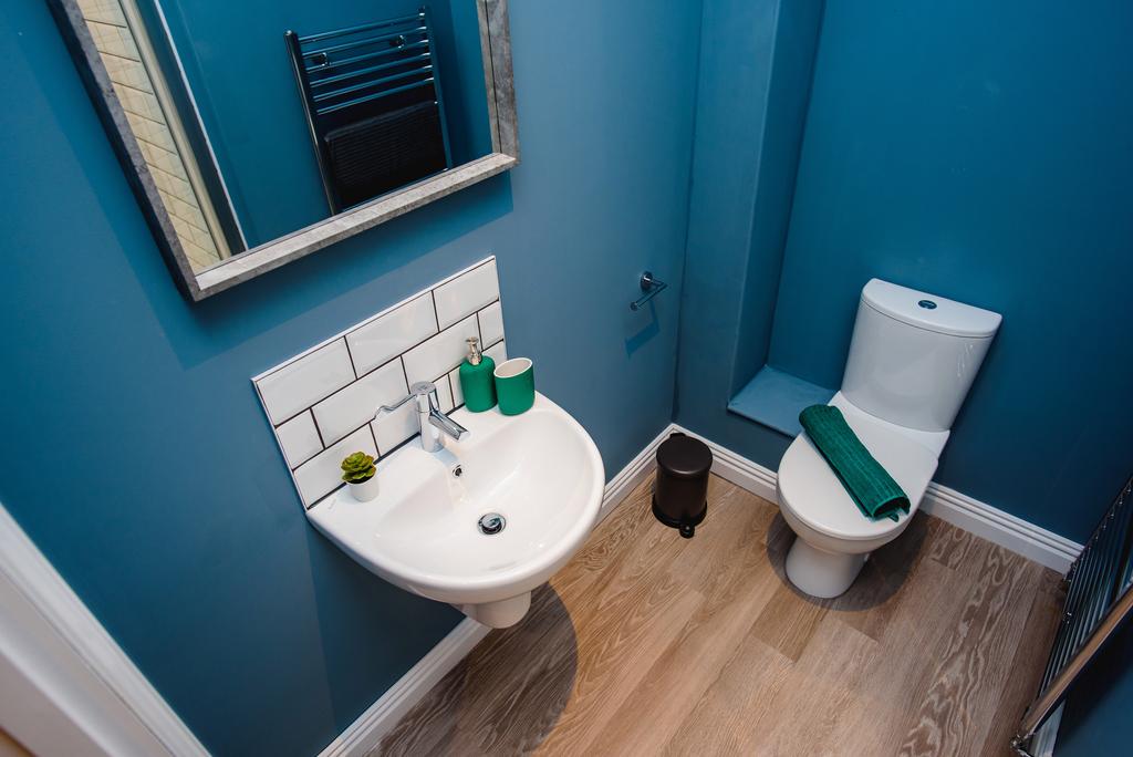 Flat C Shower Room 2 1.jpg