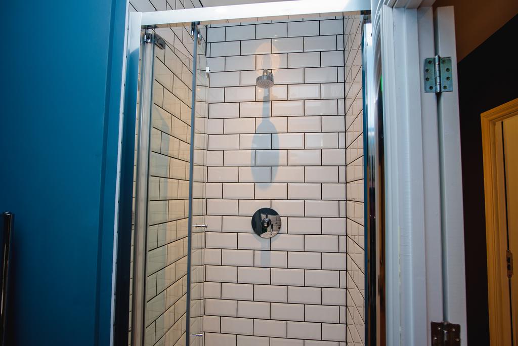 Flat C Shower Room 2 3.jpg