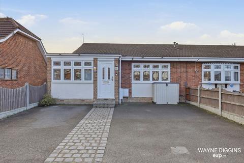 undefined, Dollant Avenue, Canvey Island SS8