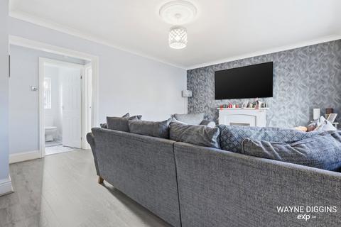 undefined, Dollant Avenue, Canvey Island SS8