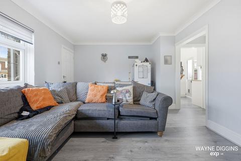 undefined, Dollant Avenue, Canvey Island SS8