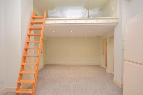 1 bedroom house to rent, Salus, Flat 2, Albert Road, Penarth, CF64 1BY