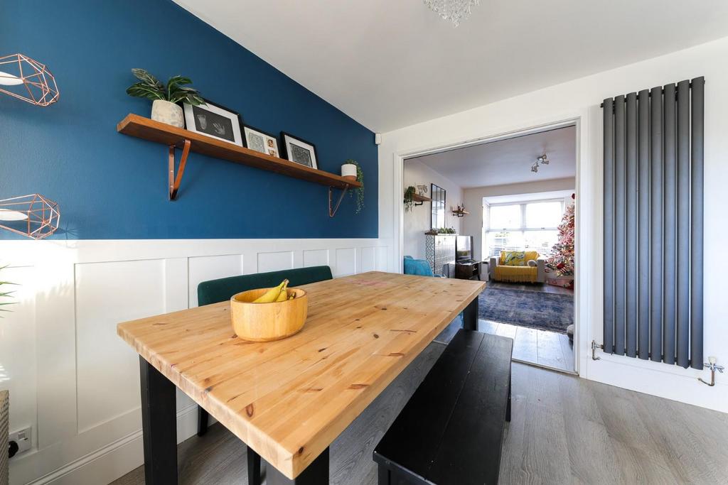 Dining area.jpg