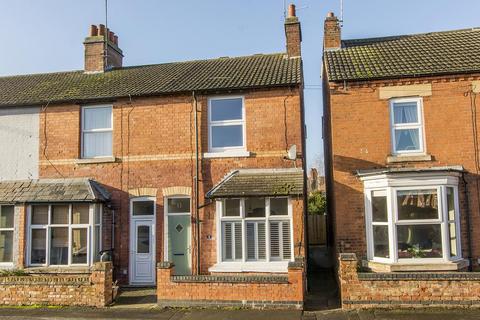 3 bedroom end of terrace house for sale, Cross Street, Market Harborough