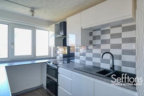 2 bedroom flat to rent, Compass Tower, Munnings Road, Norwich, Norfolk