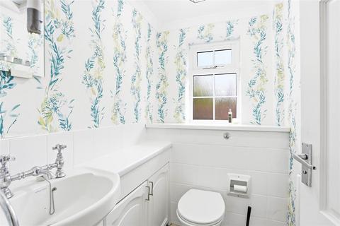 undefined, Balmoral Way, Sutton SM2