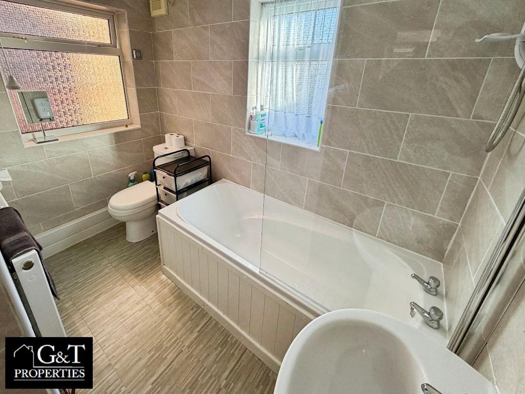 Family bathroom