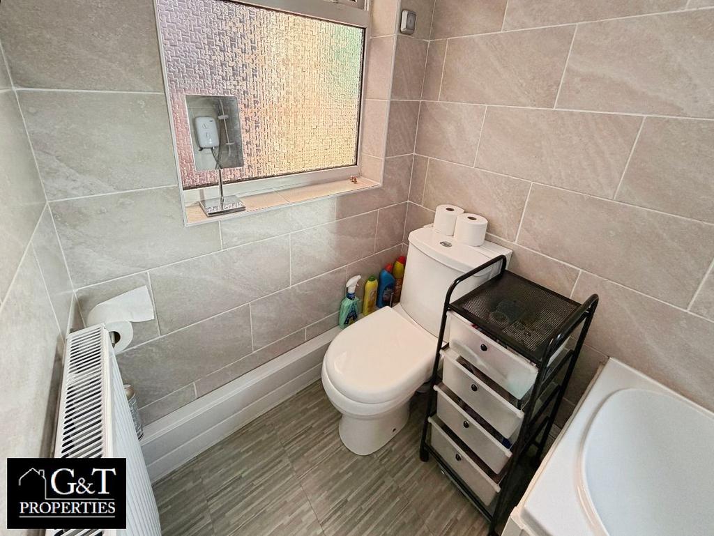 Family bathroom