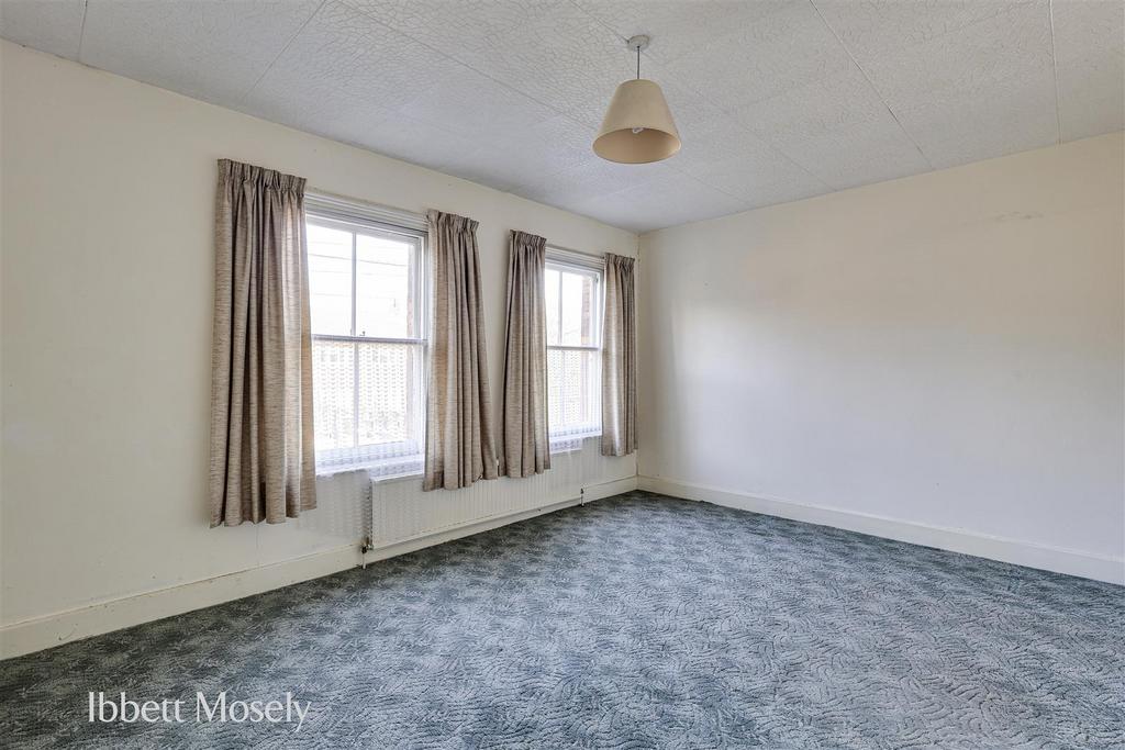11 Bedroom 1.jpg