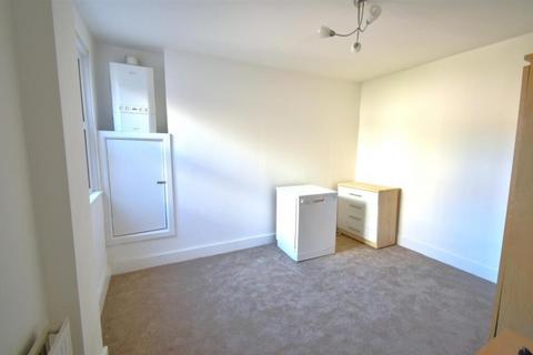 undefined, Stuart Road, London W3