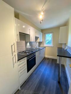 2 bedroom flat to rent, St Clair Road, Easter Road, Edinburgh, EH6