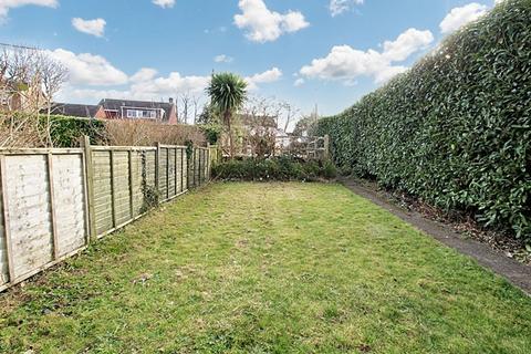 3 bedroom semi-detached house for sale, Ferndale Road, Burgess Hill, RH15