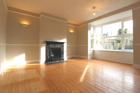 3 bedroom semi-detached house for sale, Ferndale Road, Burgess Hill, RH15