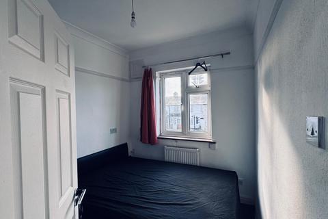 undefined, 153 Norwood Road, UB2
