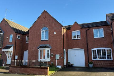 3 bedroom terraced house for sale, Quintonside, Northampton NN4