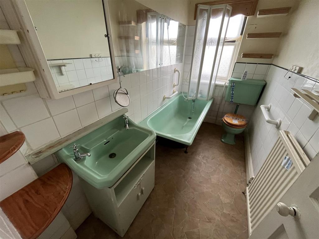15 Endsleigh10.jpg