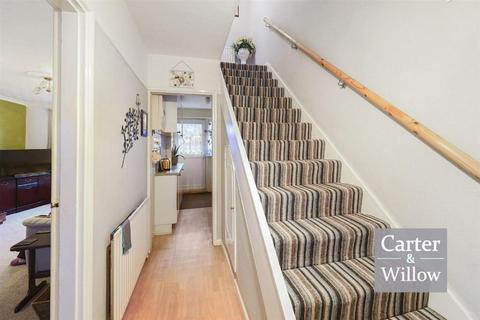 undefined, Pondfield Road, Dagenham, Essex