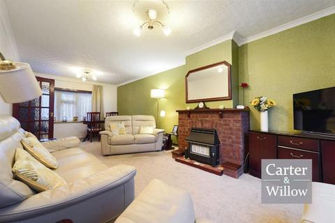 undefined, Pondfield Road, Dagenham, Essex