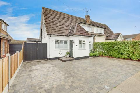 2 bedroom semi-detached house for sale, Napier Gardens, Benfleet, SS7