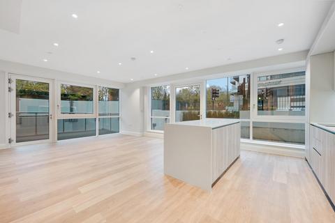 3 bedroom flat to rent, Lanson Building, Chelsea Bridge Wharf, London, SW11
