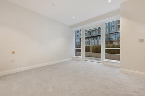 3 bedroom flat to rent, Lanson Building, Chelsea Bridge Wharf, London, SW11