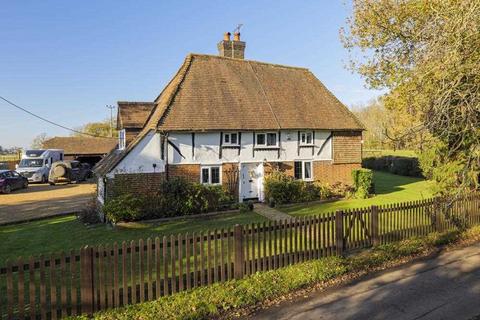3 bedroom detached house for sale, Keepers Farm, Old Ham Lane, Lenham