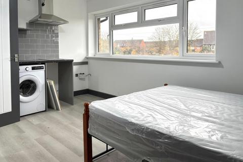 undefined, Conway Road, Whitton, TW4